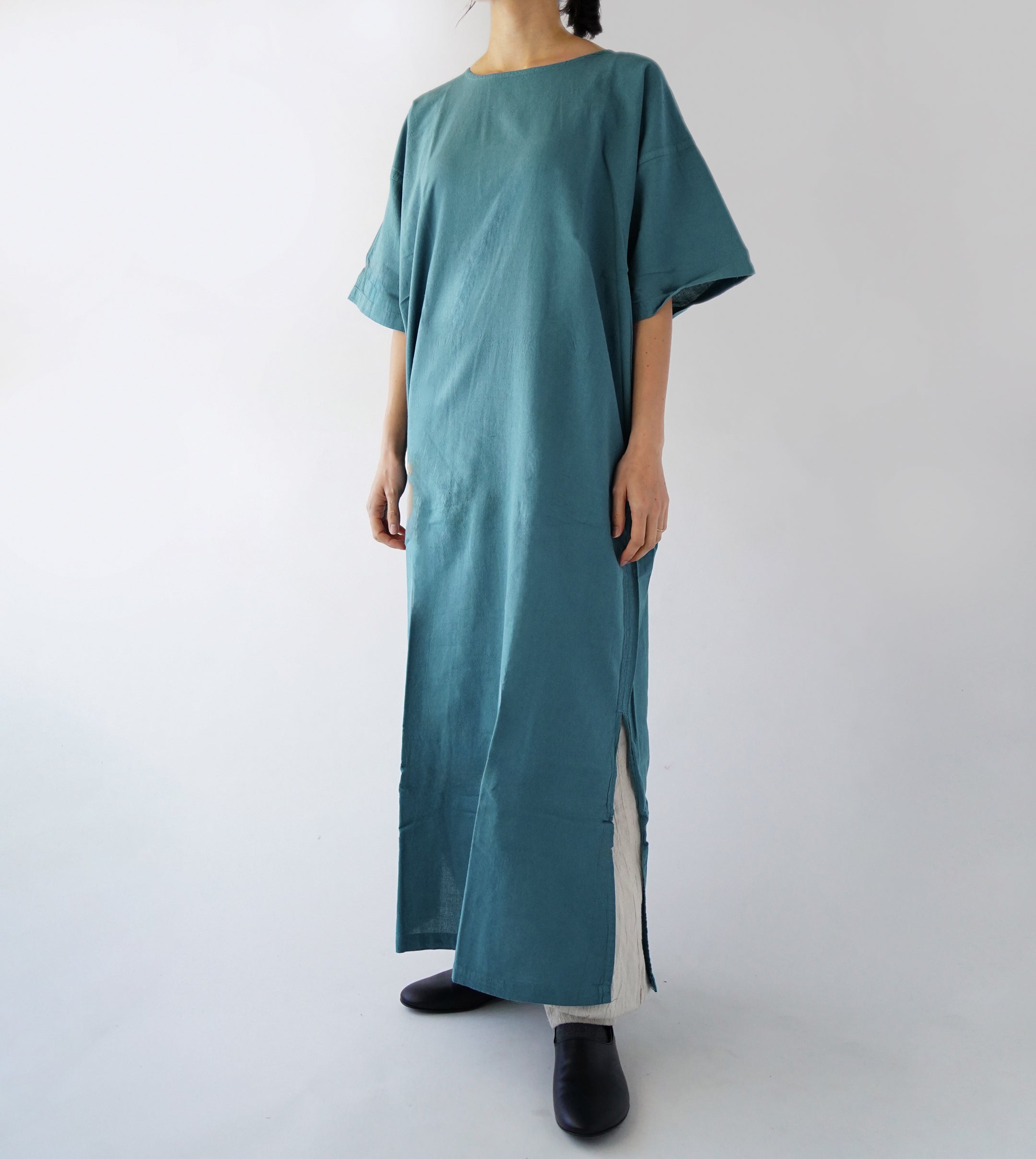 半袖ワンピース