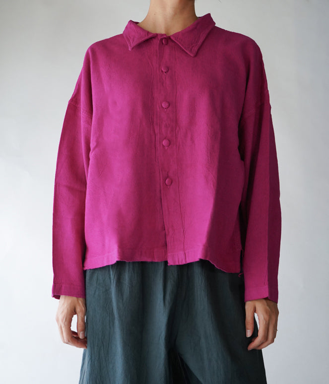 くるみボタン長袖