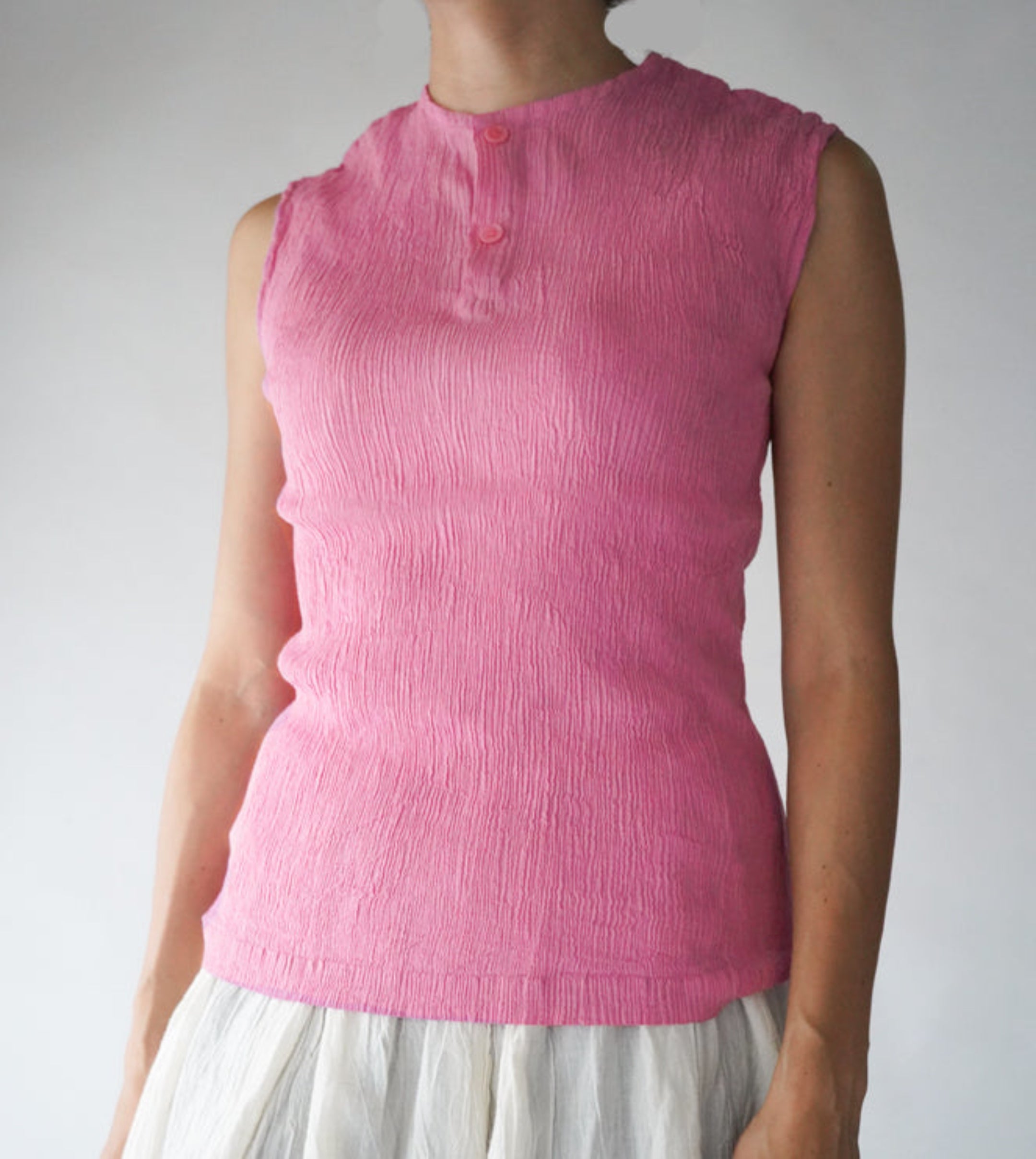 ヘンリーキャップスリーブプリーツ