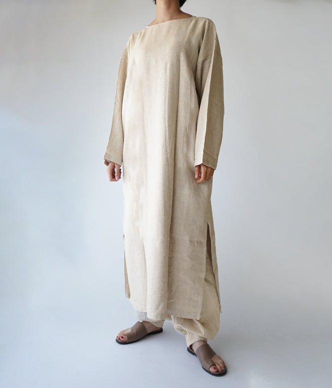 長袖ワンピース