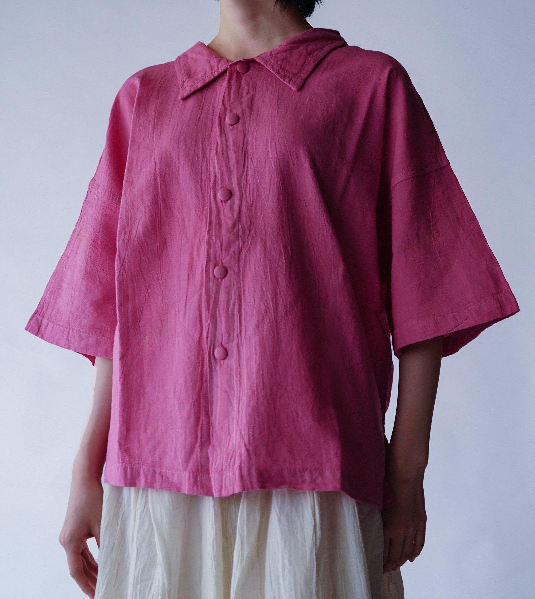 くるみボタン半袖