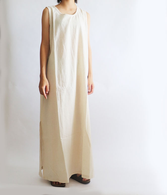 ノースリーブワンピース