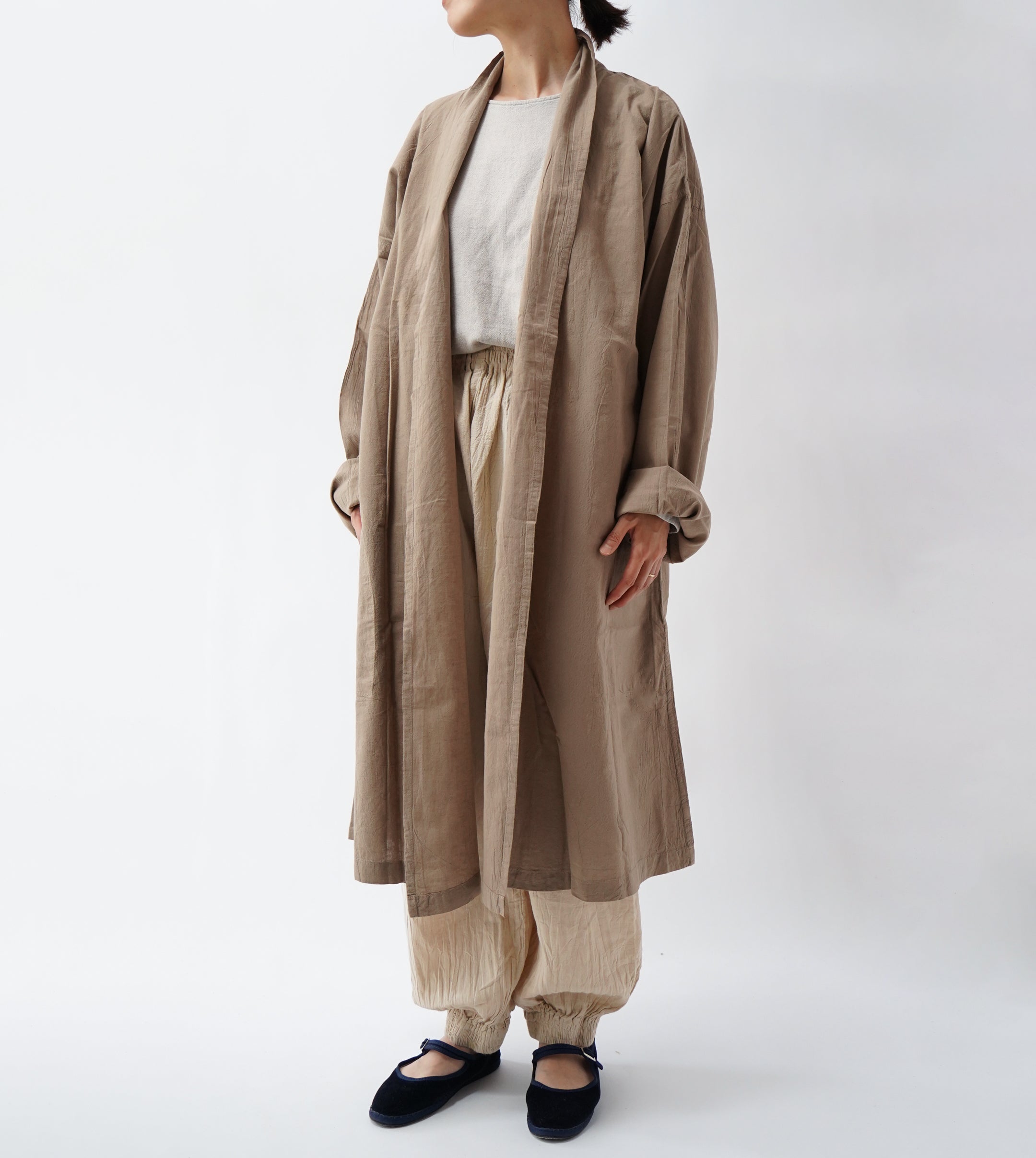 薄衣ロングカーディガン