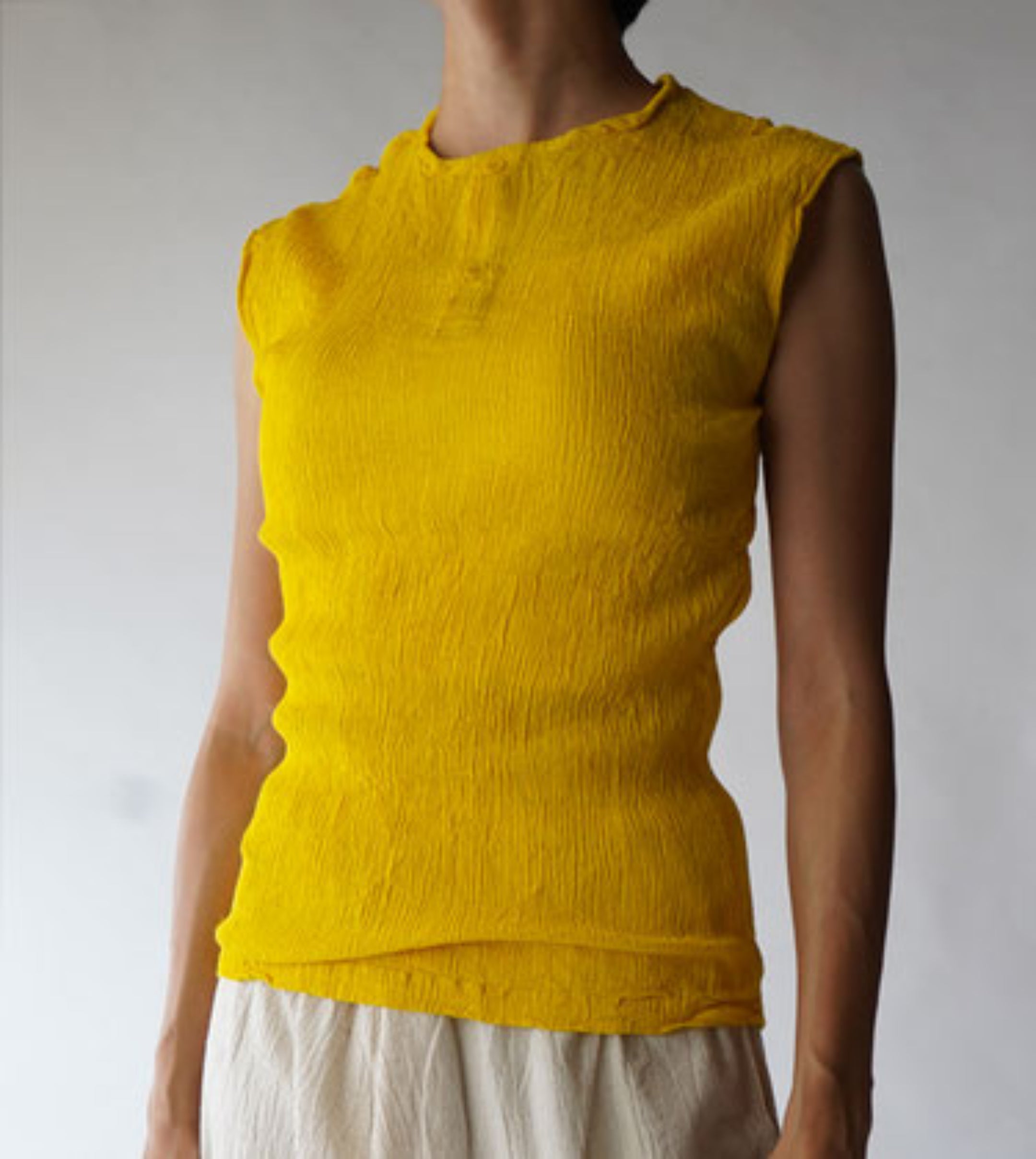 ヘンリーキャップスリーブプリーツ