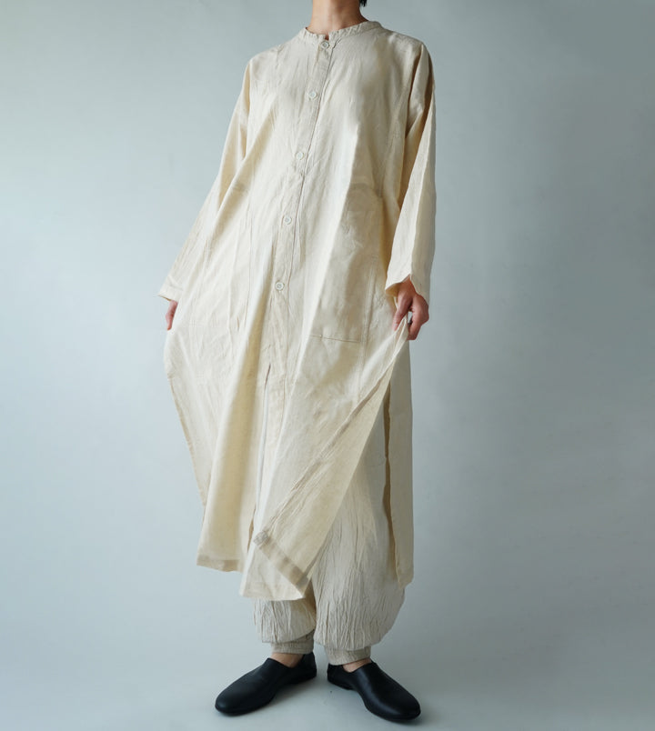 シャツワンピース