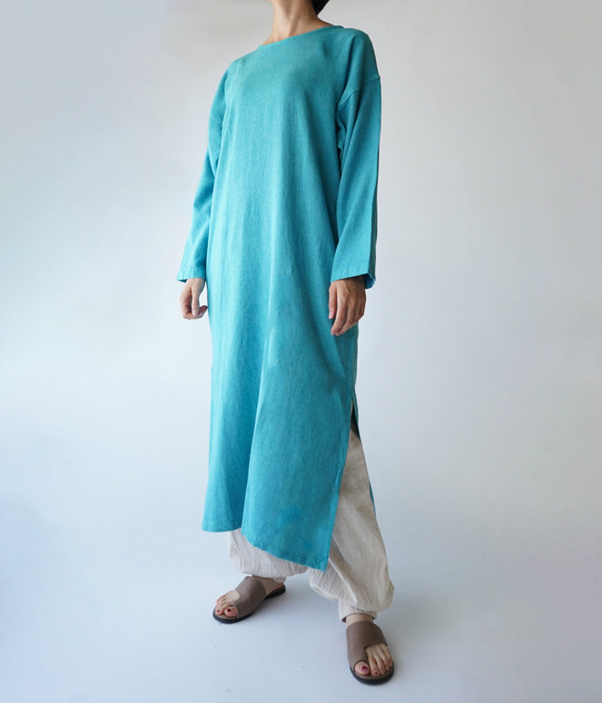 長袖ワンピース