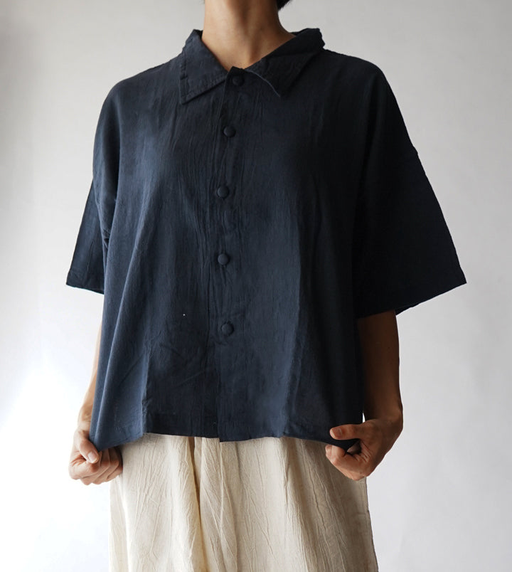 くるみボタン半袖