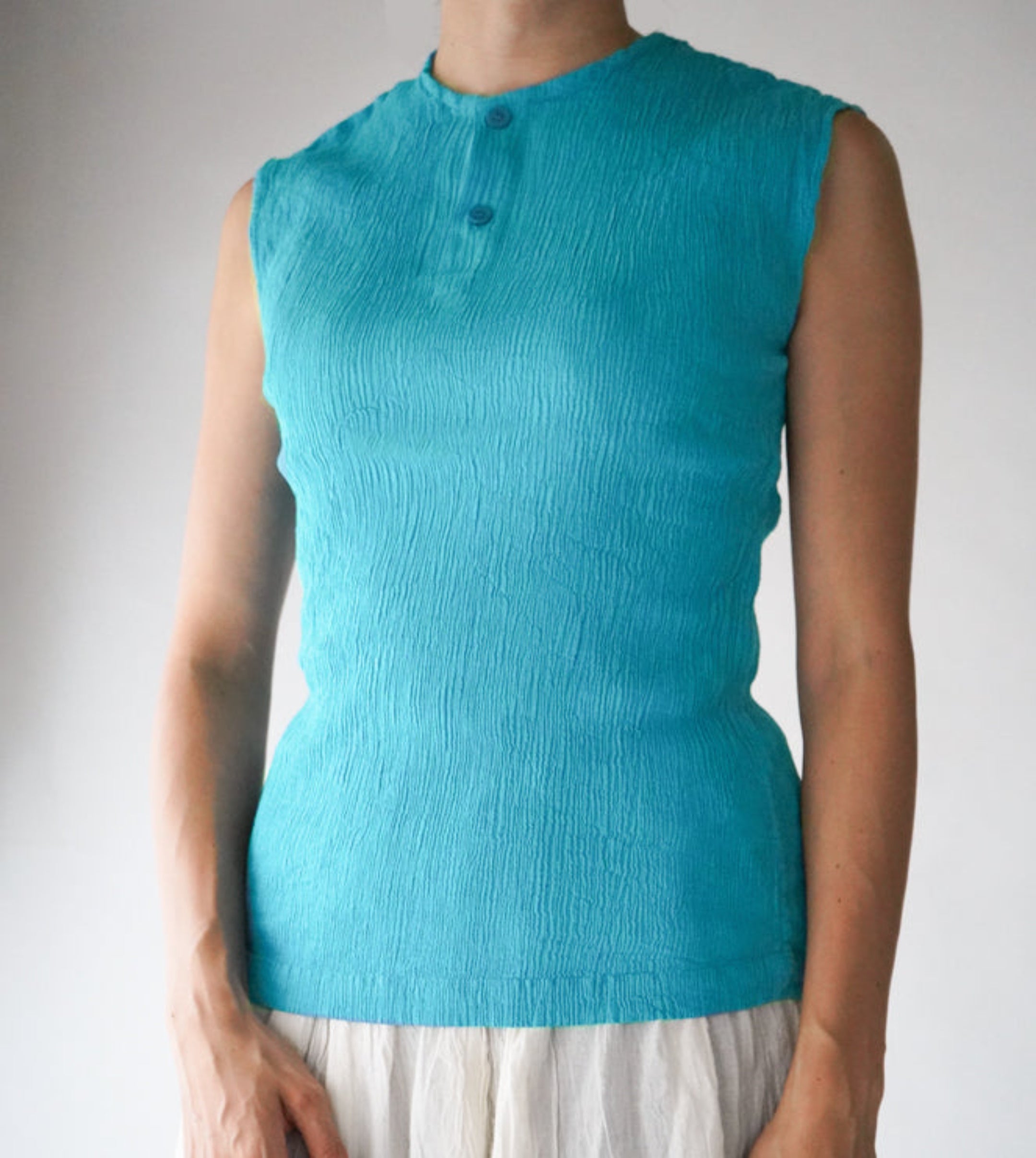 ヘンリーキャップスリーブプリーツ