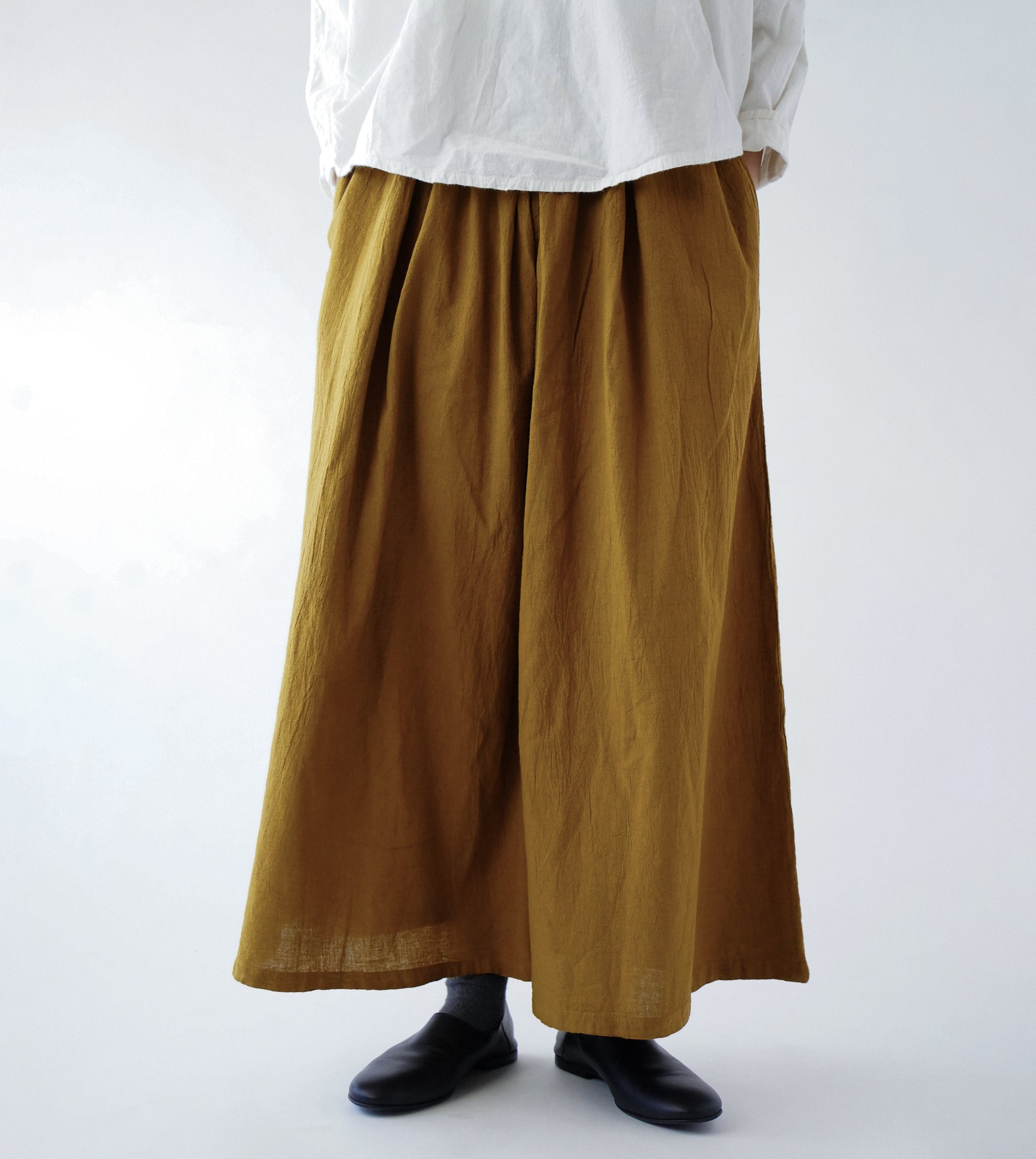 ワイドパンツ薄地L