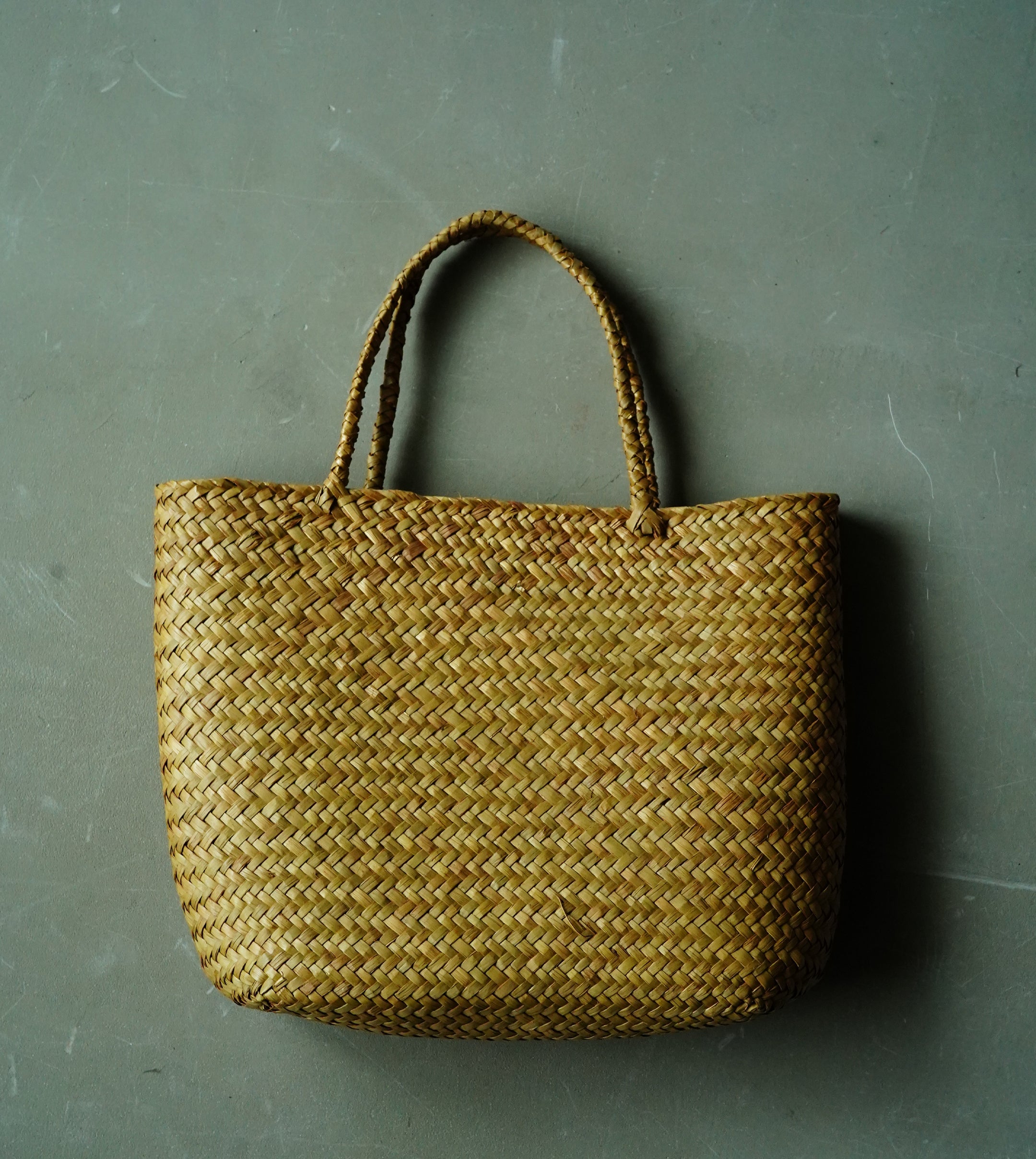 台湾の草編みかご　小