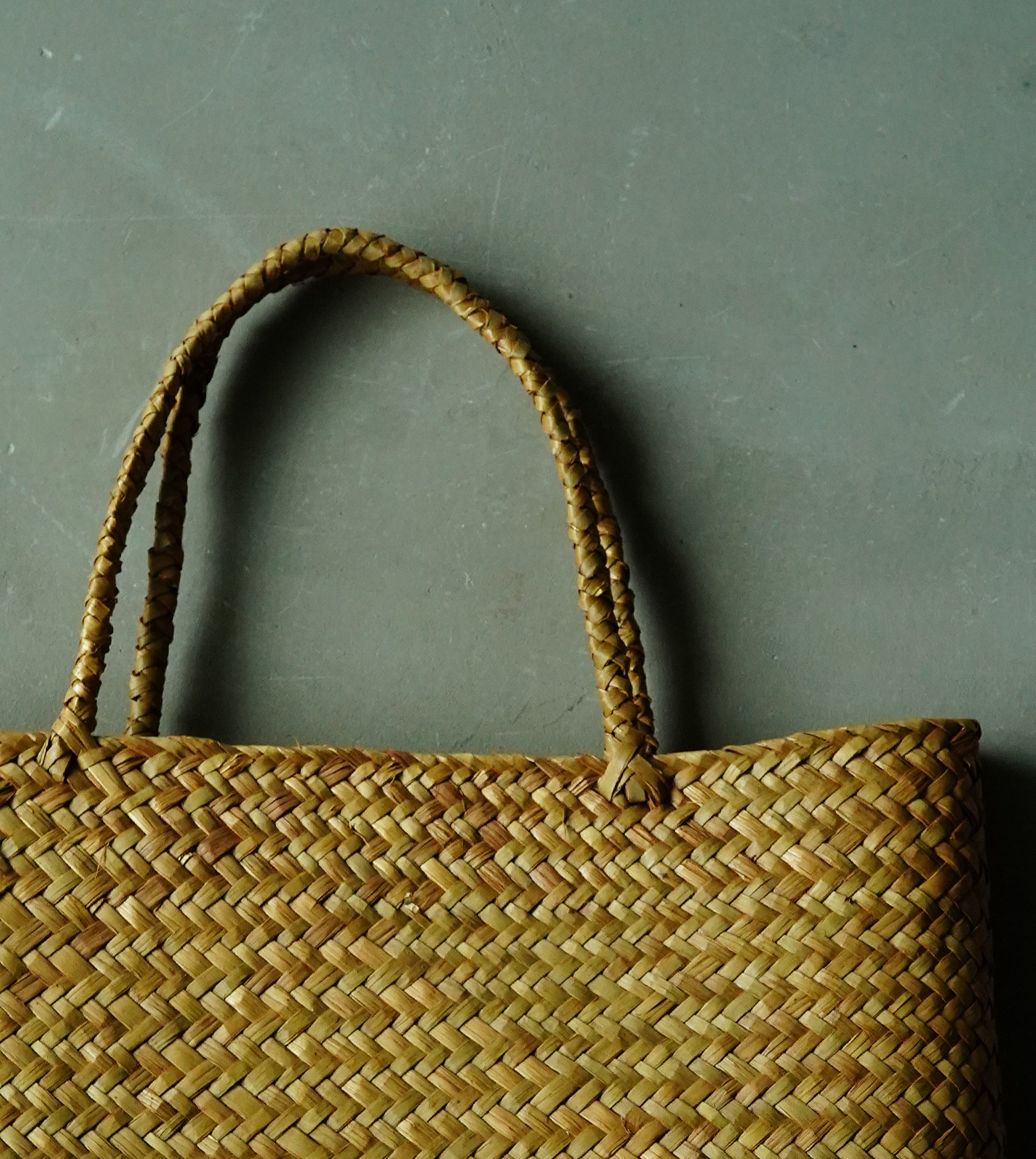 台湾の草編みかご　小